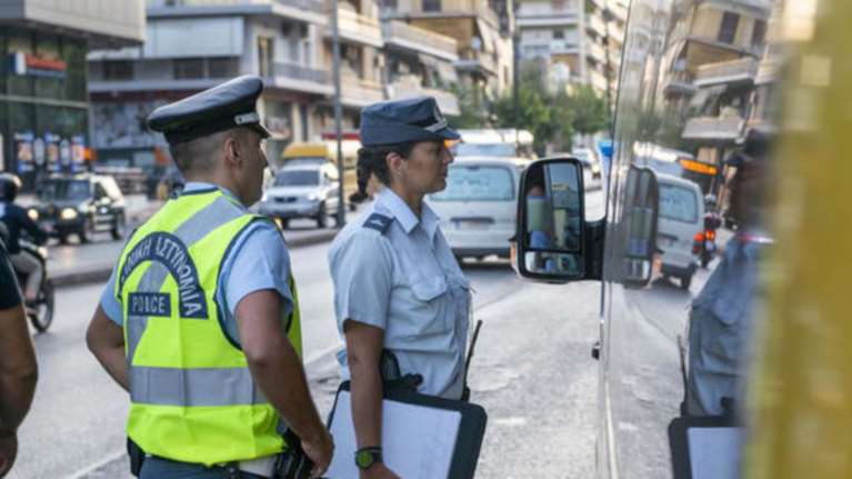 Φορτηγά με «πειραγμένους» ταχογράφους στην Ιόνια Οδό