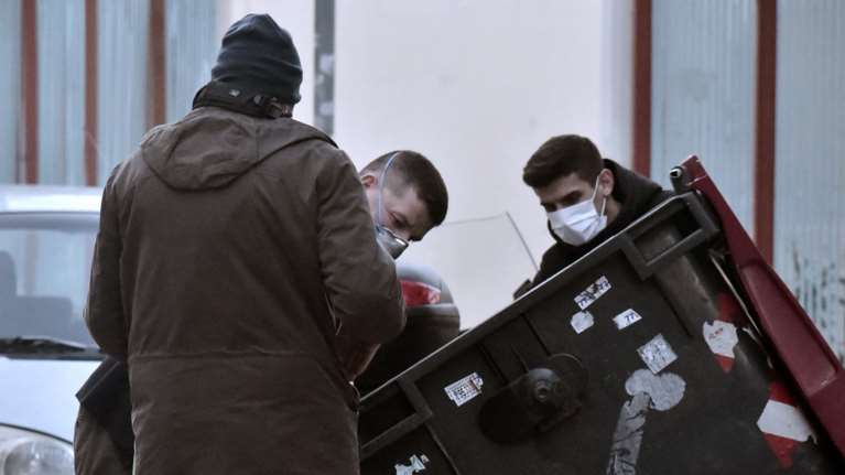 Πετράλωνα:Στον εισαγγελέα ο 21χρονος, που ομολόγησε ότι σκότωσε το νονό του