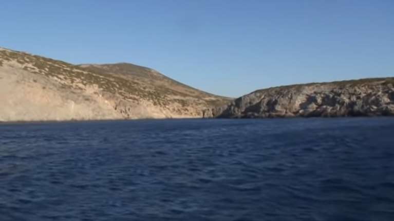 Που βρίσκεται η νησίδα Κίναρος [φωτό, χάρτης]