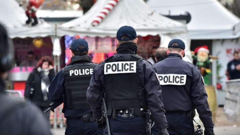 Παρίσι: Επίθεση με μαχαίρι σε πάρκο - Ενας σοβαρά τραυματίας