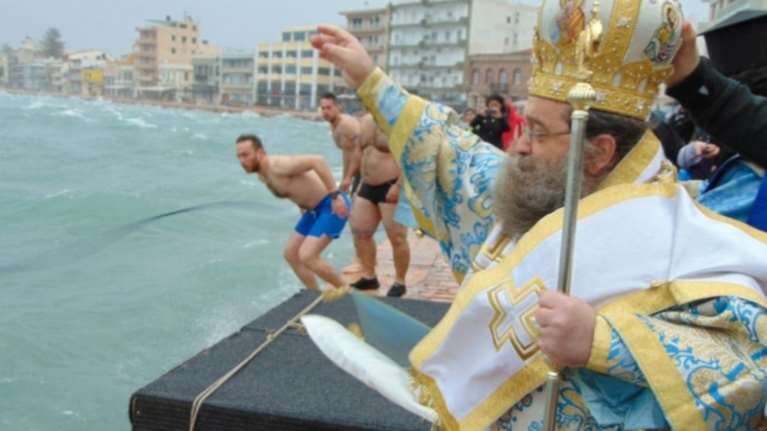 Σε συνθήκες «Ηφαιστίωνα» οι τελετές αγιασμού στο βόρειο Αιγαίο