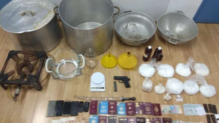 Η ΕΛΑΣ βρήκε εργαστήριο παρασκευής της "κόκκας των φτωχών"