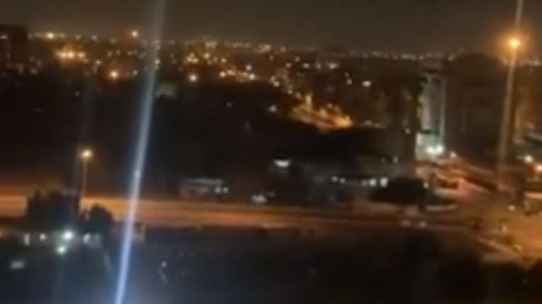 Συναγερμός στη Βαγδάτη: Σημειώθηκαν δύο τεράστιες εκρήξεις