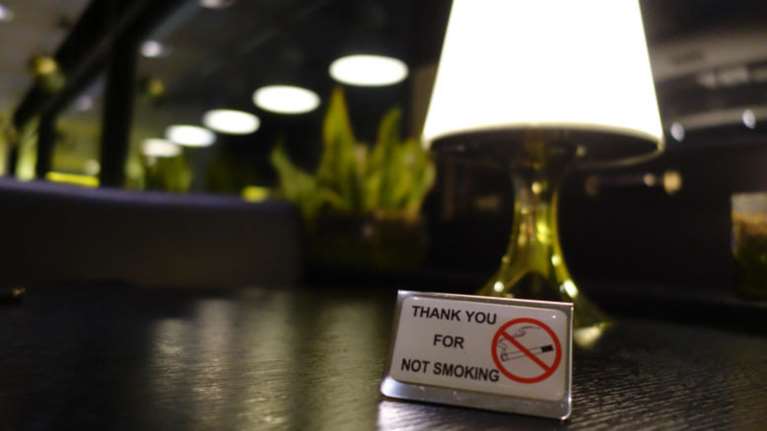 Κίνημα ...καπνιστών με μπροστάρηδες τον Βελόπουλο &amp; την «Αυγή» του ΣΥΡΙΖΑ