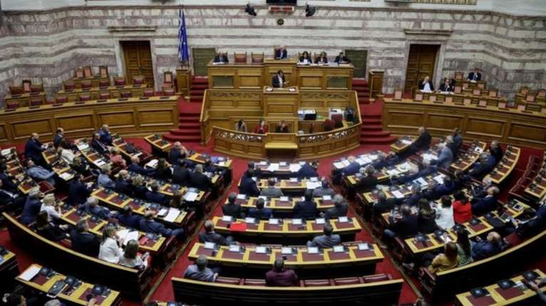 Τα μυστικά του νέου εκλογικού νόμου - Πώς αλλάζουν οι συσχετισμοί