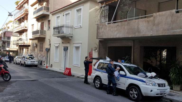 Το μυστήριο λύθηκε: Δεν έκλεψαν την Alfa Romeo του Φλαμπουράρη - Τελικά την πήρε ο... δήμος