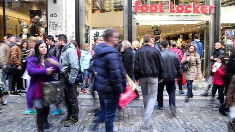 Χειμερινές εκπτώσεις: Ξεκινούν σήμερα, μέχρι πότε θα ισχύουν