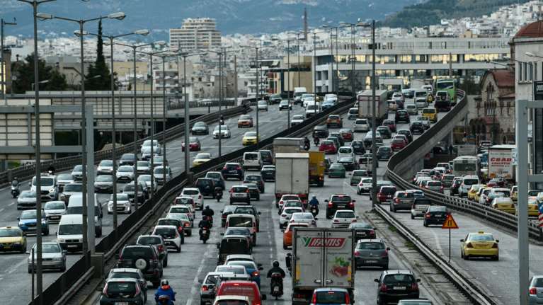 Τέλη κυκλοφορίας 2020: Αύριο η τελευταία ημέρα προθεσμίας πληρωμής