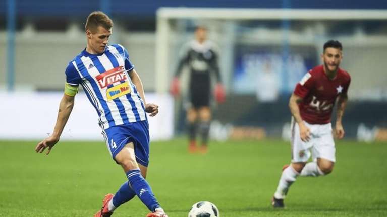 Η ΑΕΚ παίρνει τον Σιμάνσκι