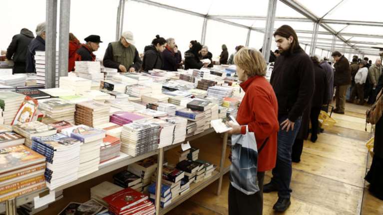 Μη χάσετε το 24ο μεγάλο παζάρι βιβλίου στην πλατεία Κοτζιά
