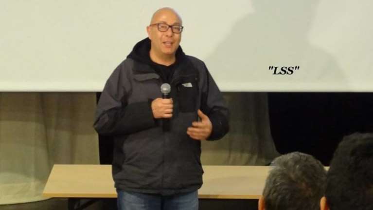 Ανατολική Σάμος: «Θα κλείσουμε μαγαζιά-υπηρεσίες για το προσφυγικό»