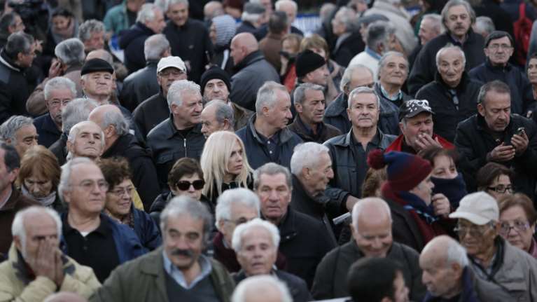 Μπόνους έως 60% στις συντάξεις όσων συνεχίσουν να εργάζονται