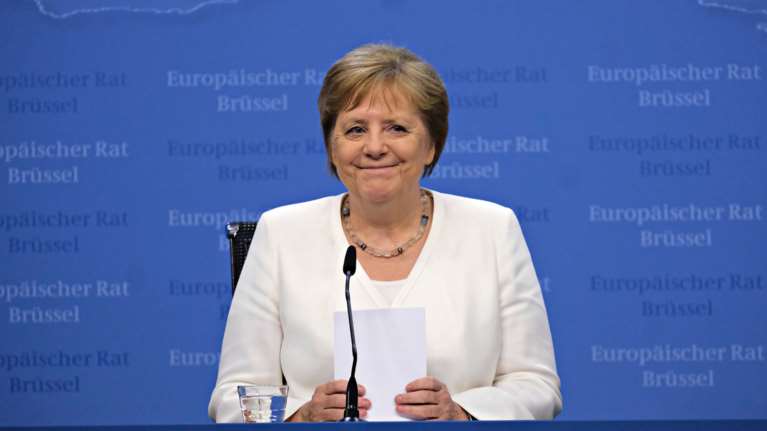 Το Βερολίνο δίνει εξηγήσεις για τον αποκλεισμό της Ελλάδας