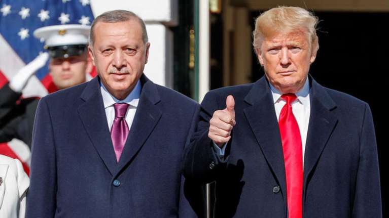 Τηλεφωνική επικοινωνία Τραμπ-Ερντογάν για τη Λιβύη