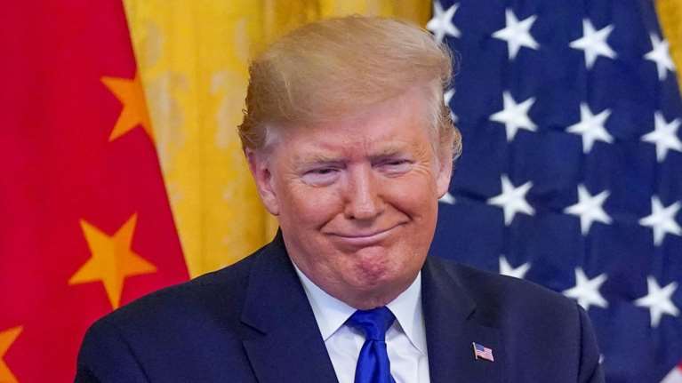 Παραπομπή Τραμπ: Η Βουλή ενέκρινε τη διαβίβαση στη Γερουσία