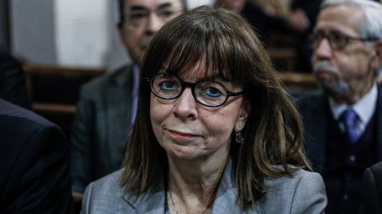 Πόσες ψήφους θα πάρει η νέα Πρόεδρος και πόσες πήραν οι προηγούμενοι