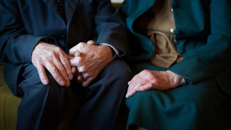 Μαγνησία: Η τραγική ιστορία της γυναίκας που ζούσε με τον νεκρό αδελφό της