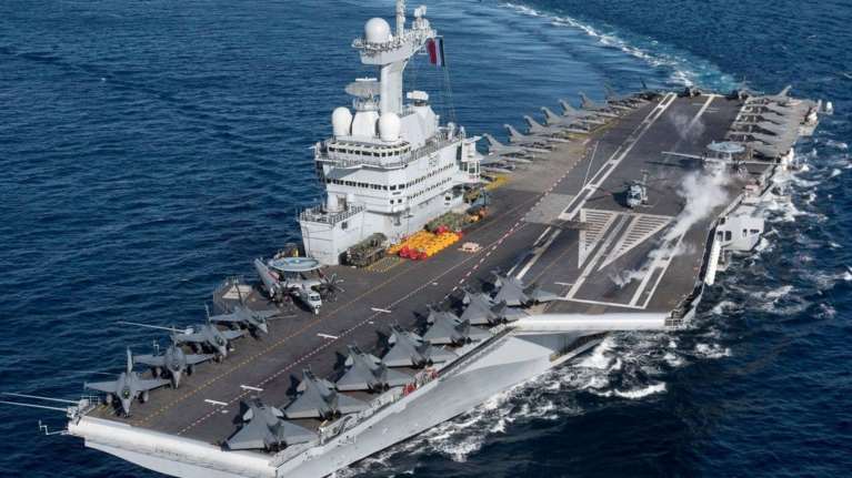 Ο Μακρόν στέλνει αεροπλανοφόρο στην Ανατολική Μεσόγειο