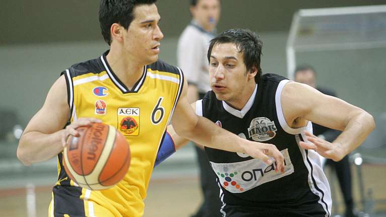 Οριστικό: Στην ΑΕΚ ο Νίκος Ζήσης έπειτα από 15 χρόνια