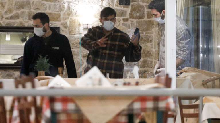 Διπλή δολοφονία στη Βάρη: Βεντέτα Μαυροβούνιων μαφιόζων