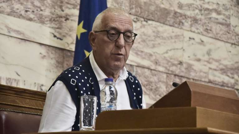 Επιμένει ο Κακλαμάνης σε Παυλόπουλο- Απογοητευμένος με την Σακελλαροπούλου