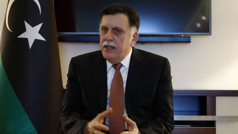 Ανάλυση Κώστα Ράπτη: Τι σημαίνει η παραίτηση Σάρατζ στη Λιβύη