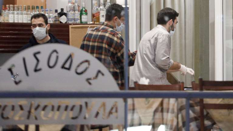 Βάρη: Οι εκτελεστές παρακολουθούσαν τις γυναίκες των μαφιόζων