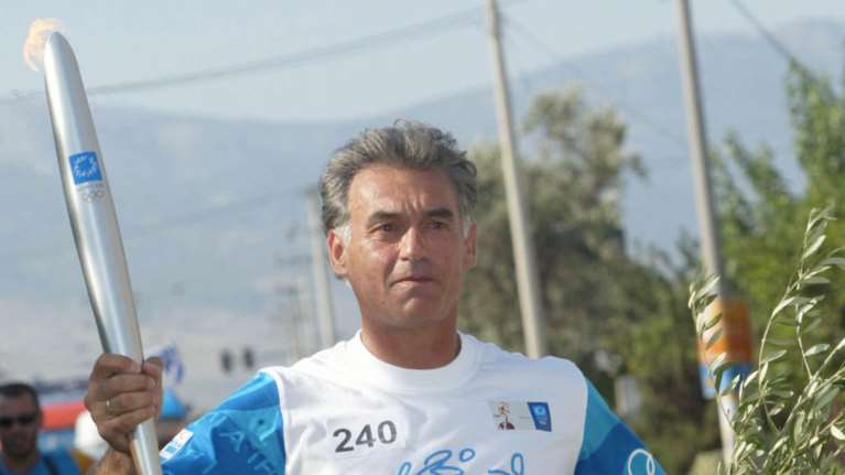 Σοκ με τον ολυμπιονίκη Τ. Μπουντούρη - Στην εντατική μετά από τροχαίο