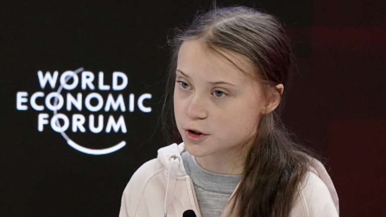 Η Γκρέτα απαντά στον Τραμπ: Οι δενδροφυτεύσεις δεν αρκούν