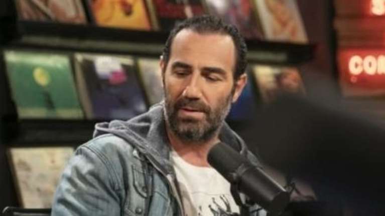 Αποχώρηση βόμβα:Φεύγουν από τον ΣΚΑΪ  Κανάκης &amp; «Ράδιο Αρβύλα»