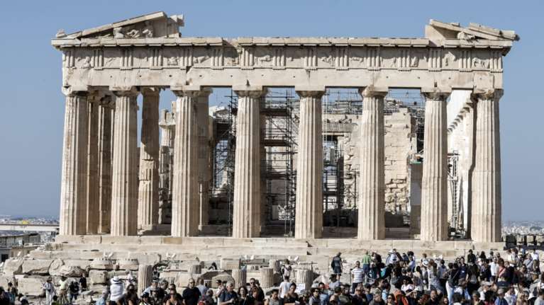 ΥΠΠΟΑ: Επιτέλους ανοίγουν 14 αναψυκτήρια σε αρχαιολογικούς χώρους