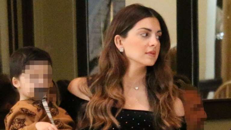 Σταματίνα Τσιμτσιλή: Χαλαρές στιγμές σε Εμπορικό Κέντρο