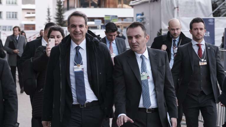 Στο Νταβός ο Μητσοτάκης, τα ραντεβού με Microsoft και Google