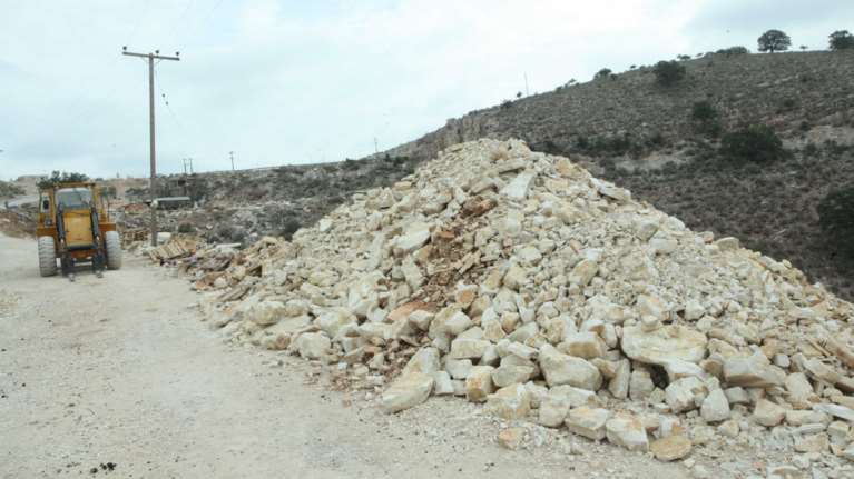 Τραγωδία στον Τύρναβο: Νεκρός άνδρας σε λατομείο