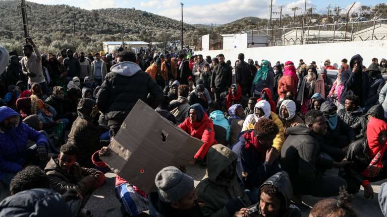 Προσφυγικό: «Ναι» στις κλειστές δομές - Πού διαφώνησαν οι Δήμαρχοι
