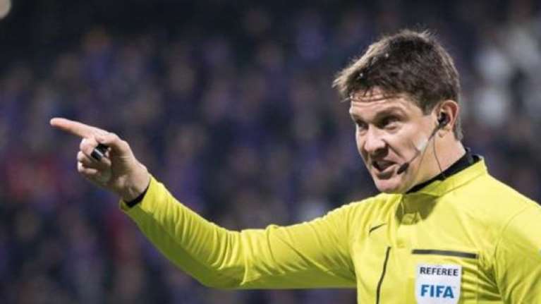 ΑΕΚ-Ολυμπιακός: Διαιτητής ο Σλοβένος Ματέι Γιουνγκ