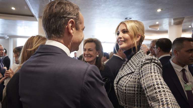 Συνάντηση Μητσοτάκη με την Ιβάνκα Τράμπ- Στο Νταβός