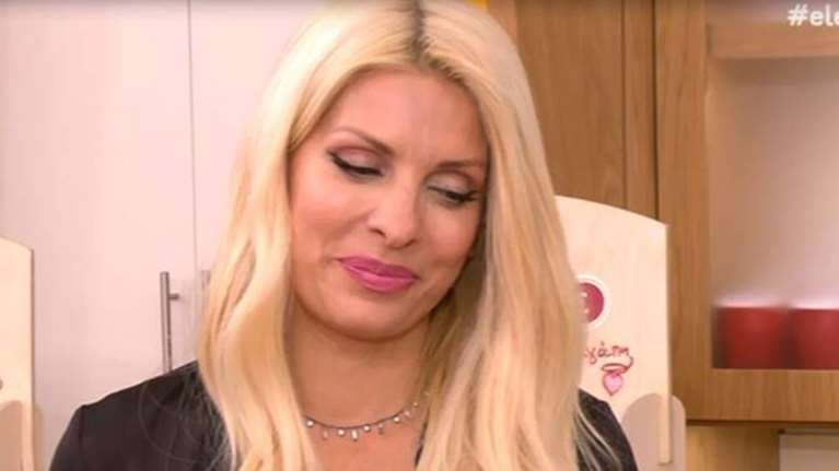 Αποχώρησε από το πλατό συγκινημένη η Ελένη Μενεγάκη [Bίντεο]