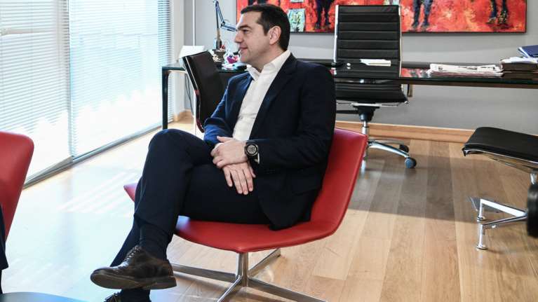 Ο Τσίπρας ψάχνει το δεύτερο όνομα του ΣΥΡΙΖΑ