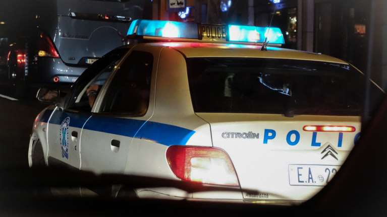 Ηράκλειο: Εκλεψε το νοσοκομείο, τράκαρε και ...τον έπιασαν