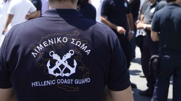 Λιμενικός τραυμάτισε λιμενικό - Εξοστρακισμός σφαίρας μέσα στο υπουργείο!