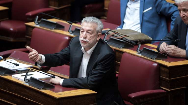 Κοντονής: «Σε λίγο θα δίνουν το... πρωτάθλημα»