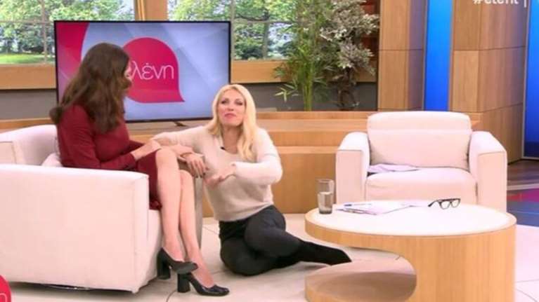 Επεσε στο πάτωμα η Μενεγάκη από το σχόλιο Θεοφανίας Παπαθωμά