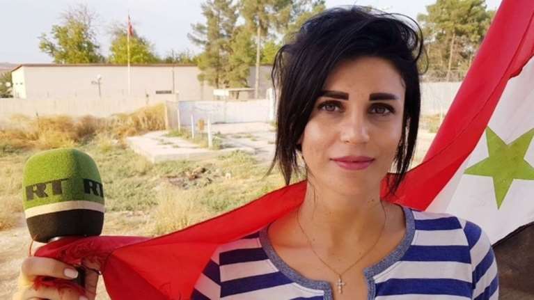 Συρία: Τραυματίστηκε σοβαρά από οβίδα δημοσιογράφος του RT