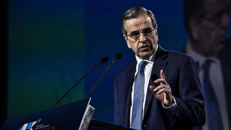 Μήνυμα Σαμαρά μέσω συνεργατών: Εγώ δεν δίνω εξηγήσεις, ούτε μου ζητήθηκαν