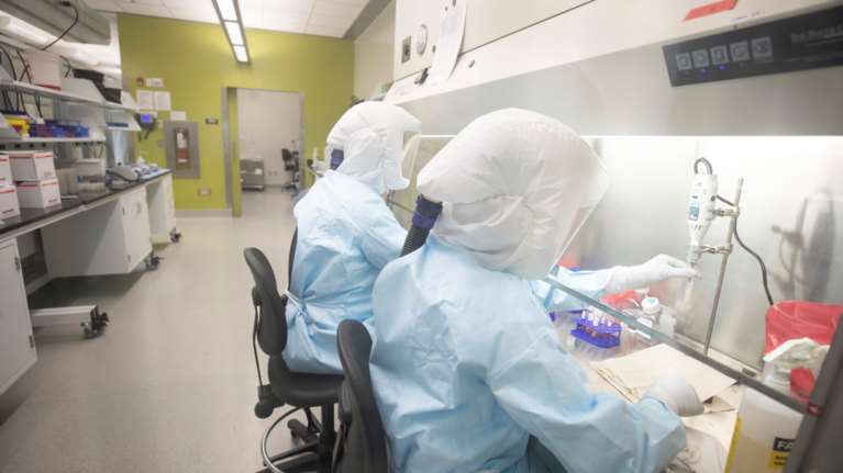 Ηπατίτιδα στα παιδιά: Ξεκινούν μοριακά τεστ για την ανίχνευση του ιού - Οδηγίες προς τους γονείς από το Ινστιτούτο Παστέρ