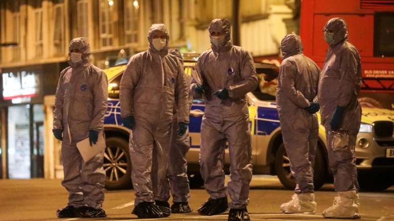 Λονδίνο: Ο δράστης της ζητούσε να αποκεφαλίσει τους γονείς της