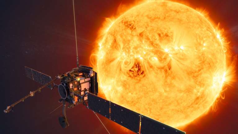 Έτοιμο για εκτόξευση το Solar Orbiter: θα φωτογραφήσει τους πόλους του