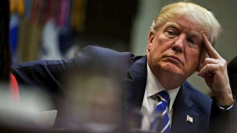Τραμπ για την απόλυση συμβούλου του: Ήταν πολύ ανυπάκουος