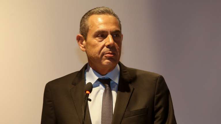 Ο αγνώριστος Καμμένος μιλάει για όλα στον Χατζηνικολάου